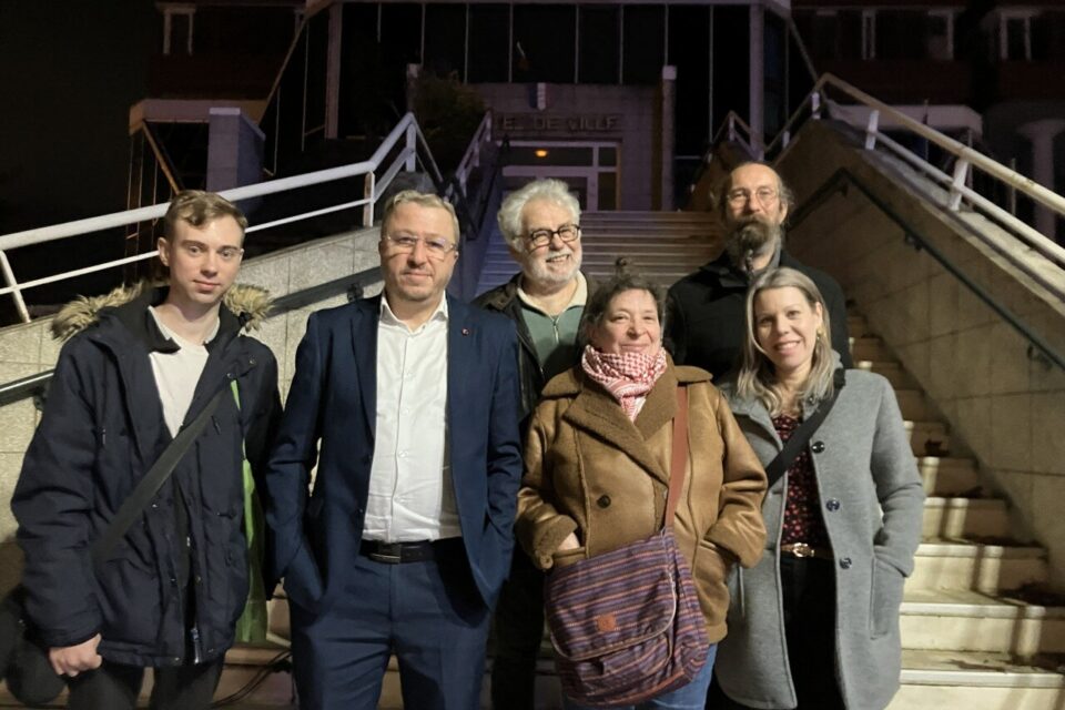 Présentation de la liste à la presse